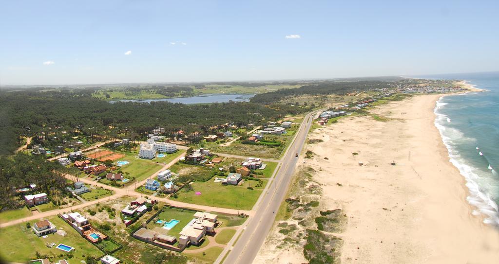 Hotel Las Olas Resort Manantiales Bagian luar foto